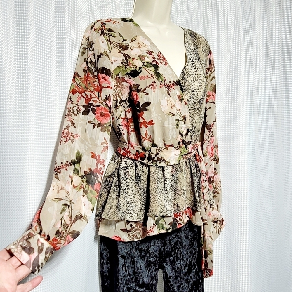INC Floral & Snakeskin Sheer Faux Wrap Hi Lo Peplum Blouse Women's (S) - Picture 2 of 11